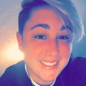 Meet your Posher, Candice